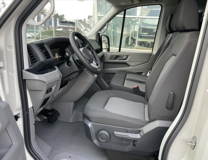 Volkswagen Crafter 8