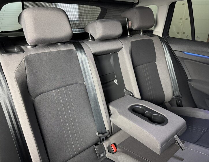 Volkswagen Golf Kombi 2,0 l 147 kw