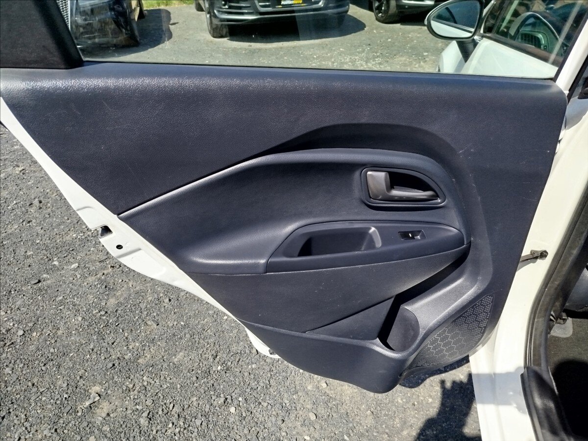 KIA Rio Hatchback 1,4 l 66 kw