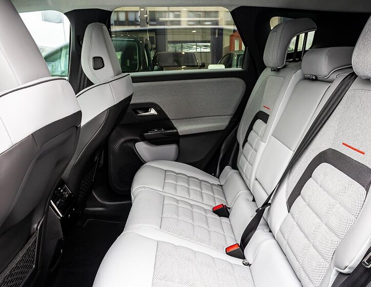 Citroën C5 Aircross SUV / Terénní 1,2 l 107 kw