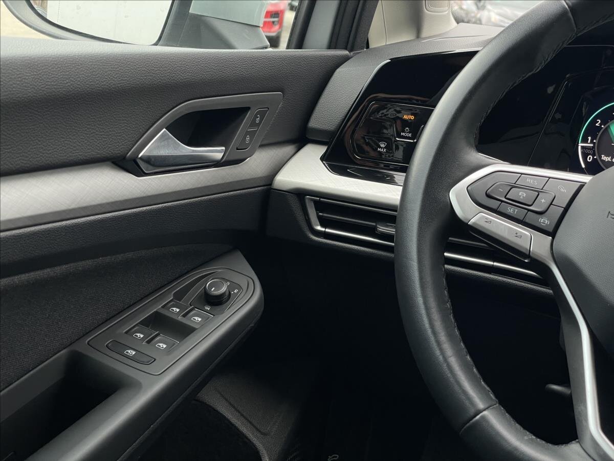 Volkswagen Golf Kombi 1,5 l 110 kw