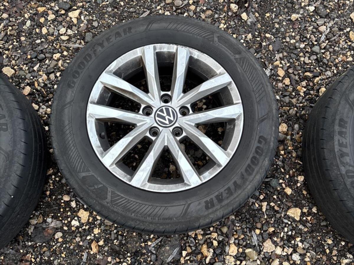 Volkswagen Passat Kombi 2,0 l 90 kw