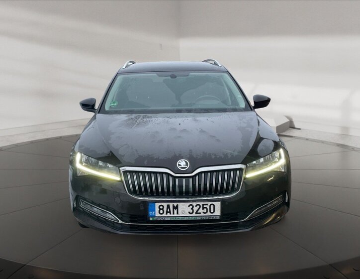 Škoda Superb Kombi 2,0 l 110 kw