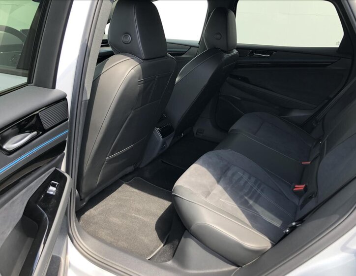 Volkswagen ID.7 Liftback 0,0 210 kw