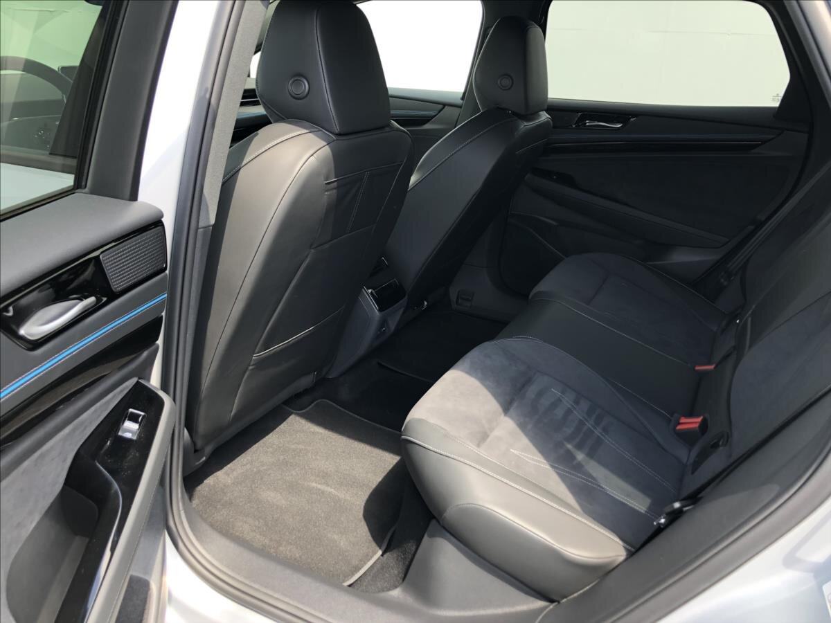 Volkswagen ID.7 Liftback 0,0 210 kw