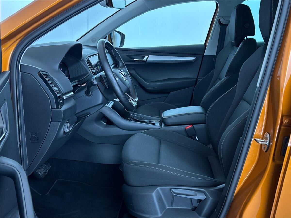 Škoda Karoq SUV / Terénní 1,5 l 110 kw