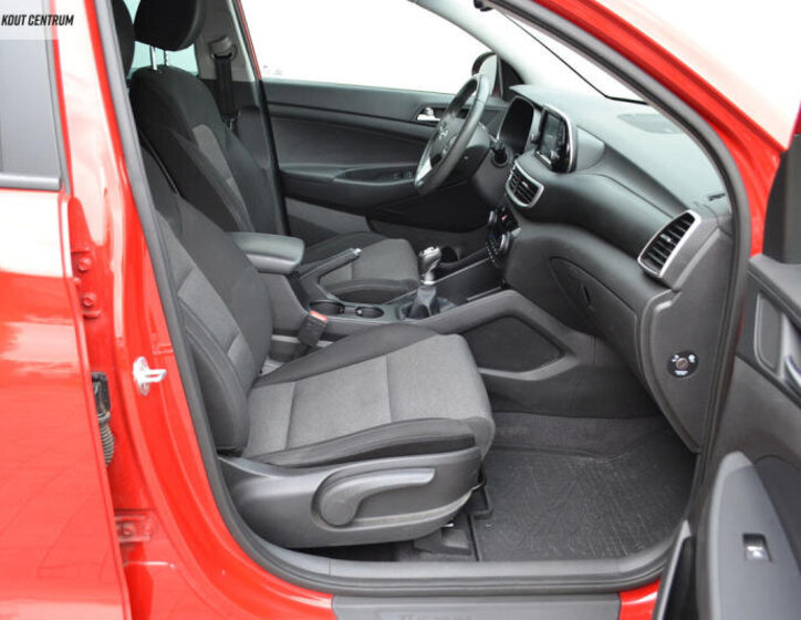 Hyundai Tucson SUV 1,6 l 100 kw