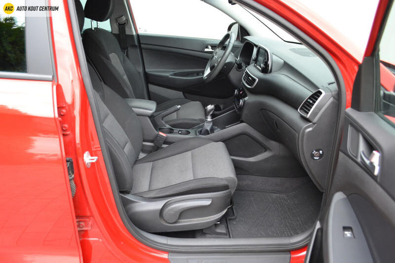 Hyundai Tucson SUV 1,6 l 100 kw