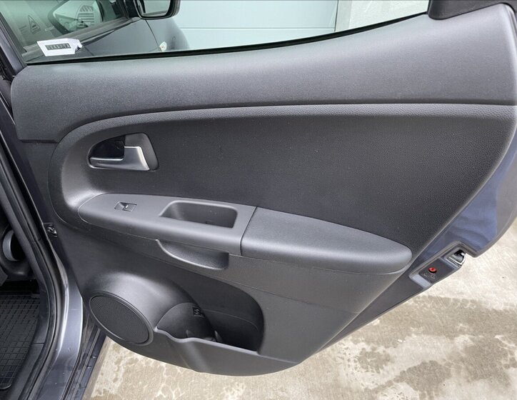 KIA Venga Sedan 1,6 l 91 kw