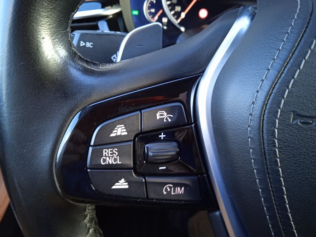 BMW Řada 6 Sedan / Limuzína 3,0 l 195 kw