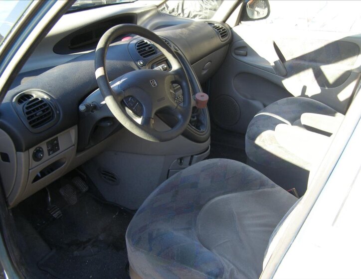 Citroën Xsara Picasso 10