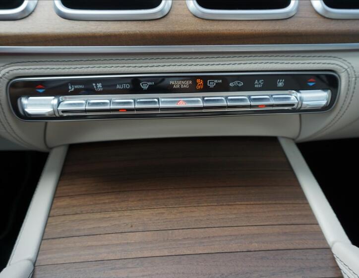 Mercedes-Benz GLS 18