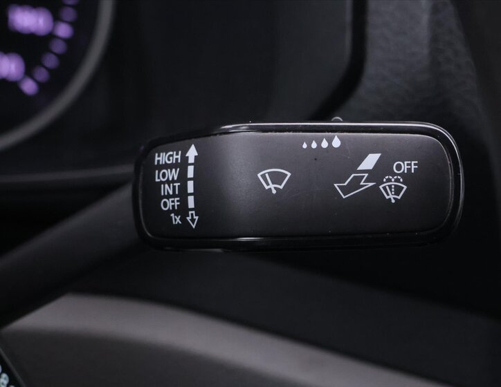 Volkswagen Crafter Skříň 2,0 l 103 kw