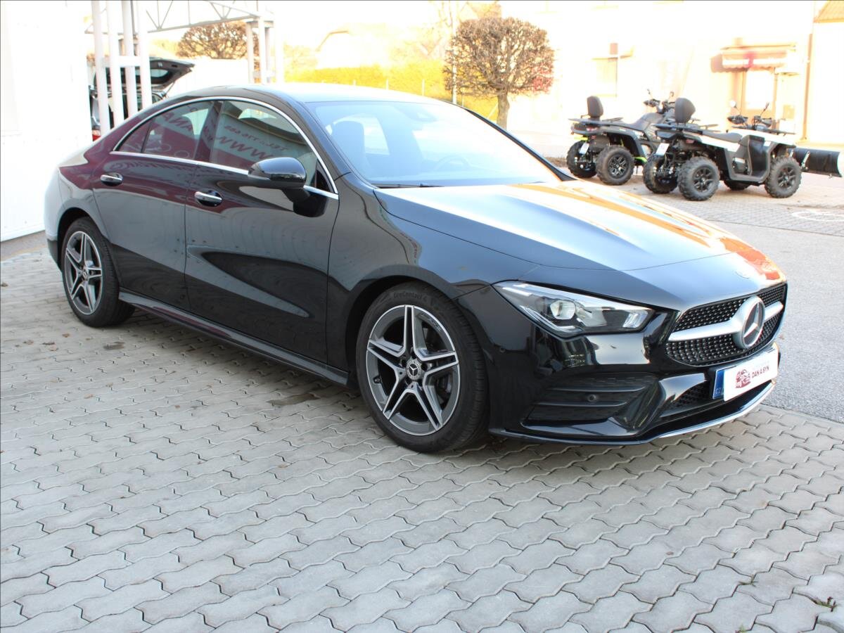 Mercedes-Benz CLA Sedan 1,3 l 100 kw