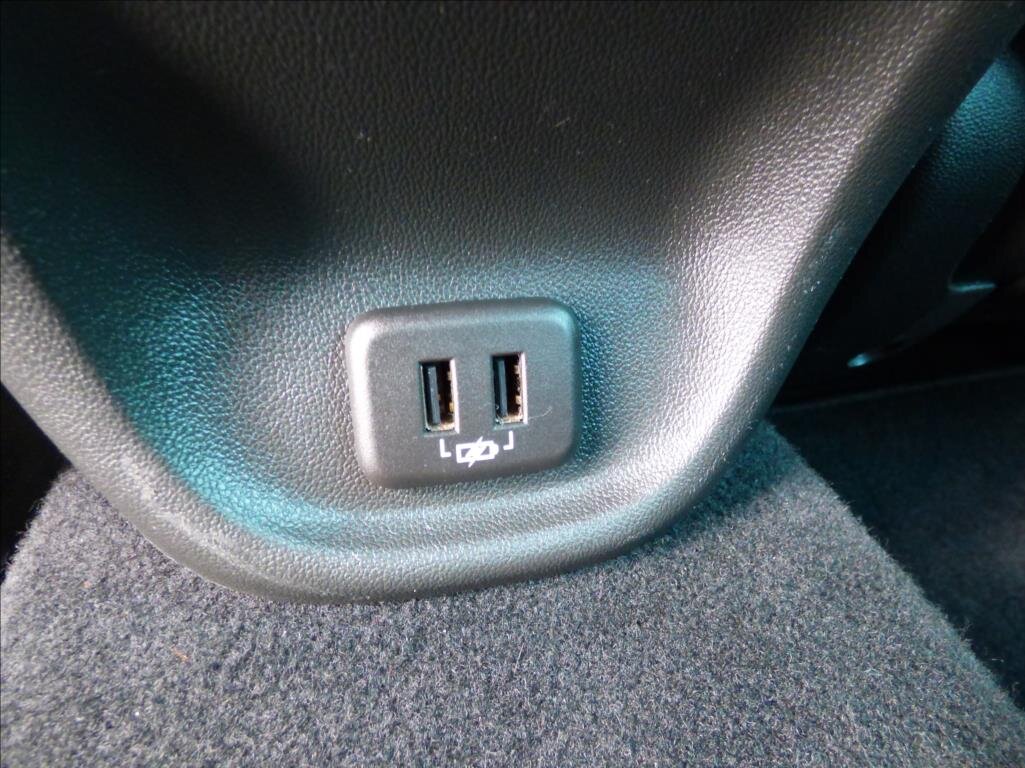 Opel Insignia Kombi 2,0 l 154 kw