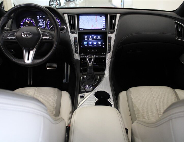 Infiniti Q60 Kupé 3,0 l 298 kw