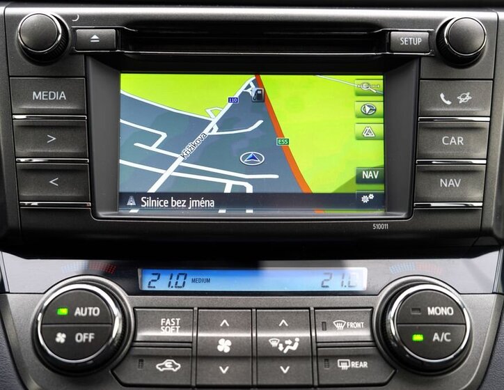 Toyota RAV4 SUV / Terénní 2,0 l 91 kw