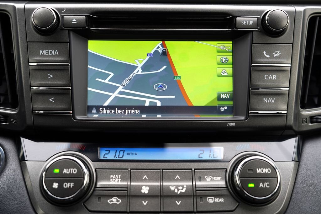 Toyota RAV4 SUV / Terénní 2,0 l 91 kw