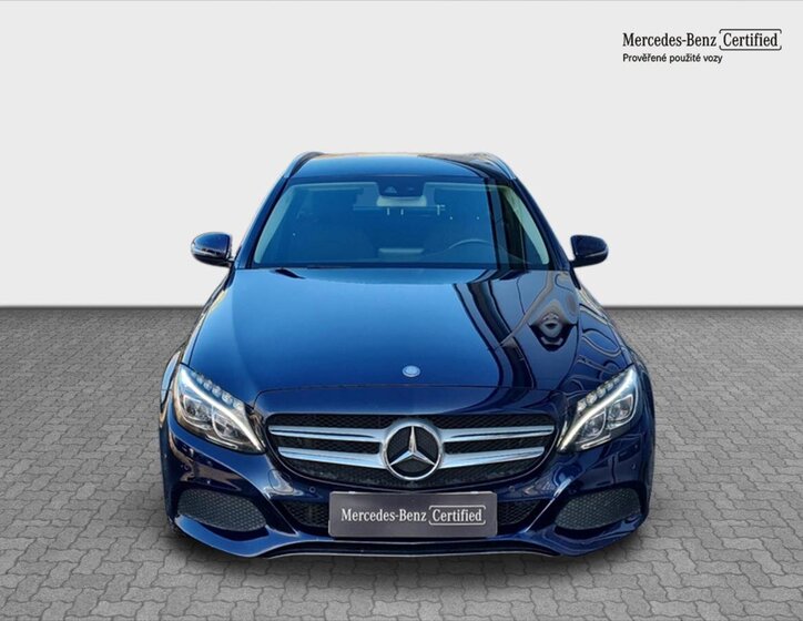 Mercedes-Benz Třídy C 8