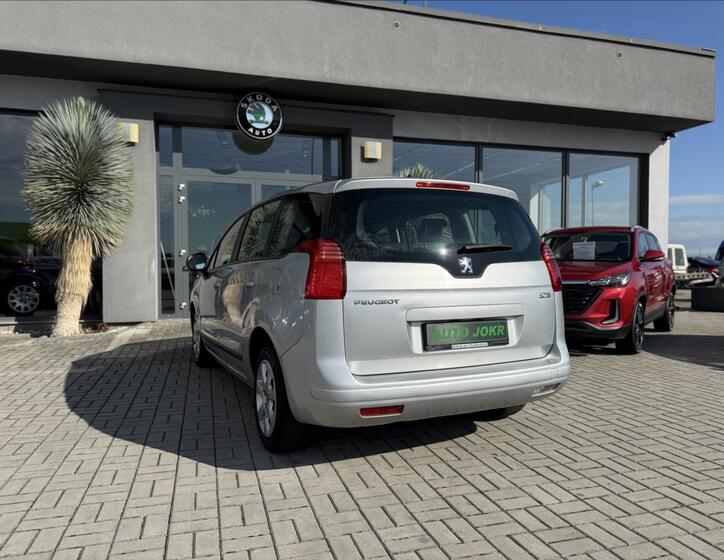 Peugeot 5008 7