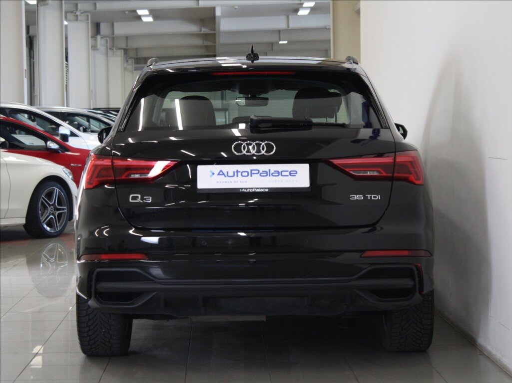 Audi Q3 SUV / Terénní 2,0 l 110 kw