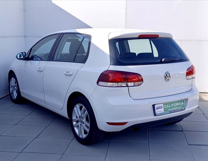 Volkswagen Golf Hatchback 1,6 l 77 kw