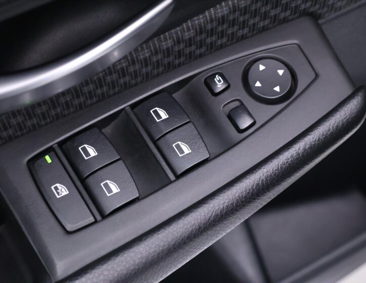 BMW Řada 2 Kombi 2,0 l 110 kw