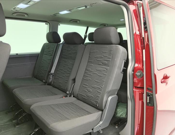 Volkswagen Caravelle 14