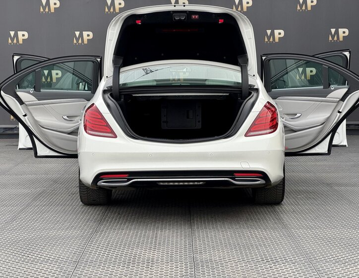 Mercedes-Benz Třídy S 10