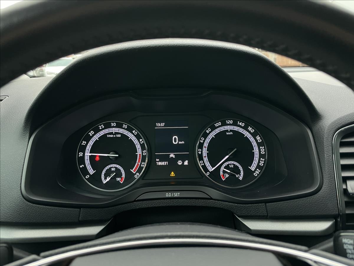 Škoda Karoq SUV 2,0 l 110 kw