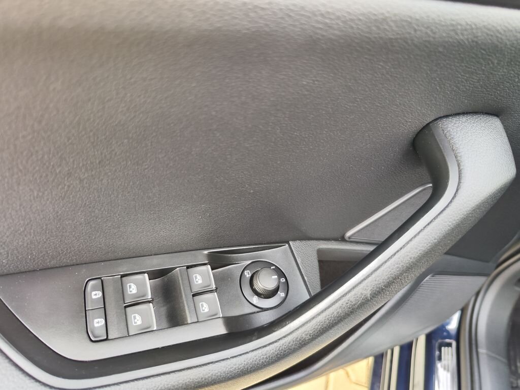 Škoda Superb Sedan / Limuzína 2,0 l 110 kw