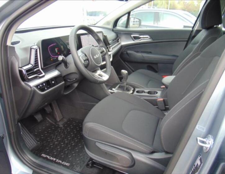 KIA Sportage 11