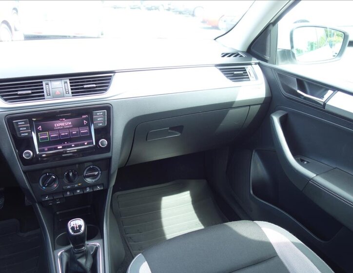 Škoda Rapid Hatchback 1,4 l 66 kw