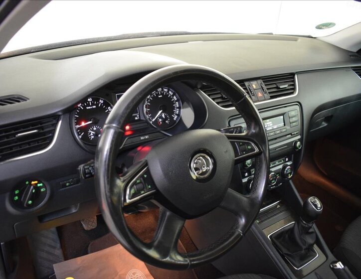 Škoda Octavia Kombi 1,2 l 77 kw