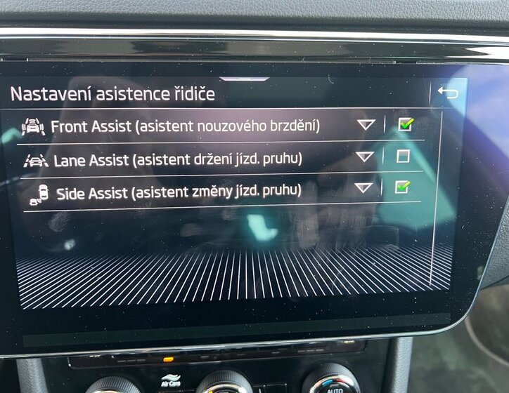 Škoda Superb Kombi 2,0 l 110 kw