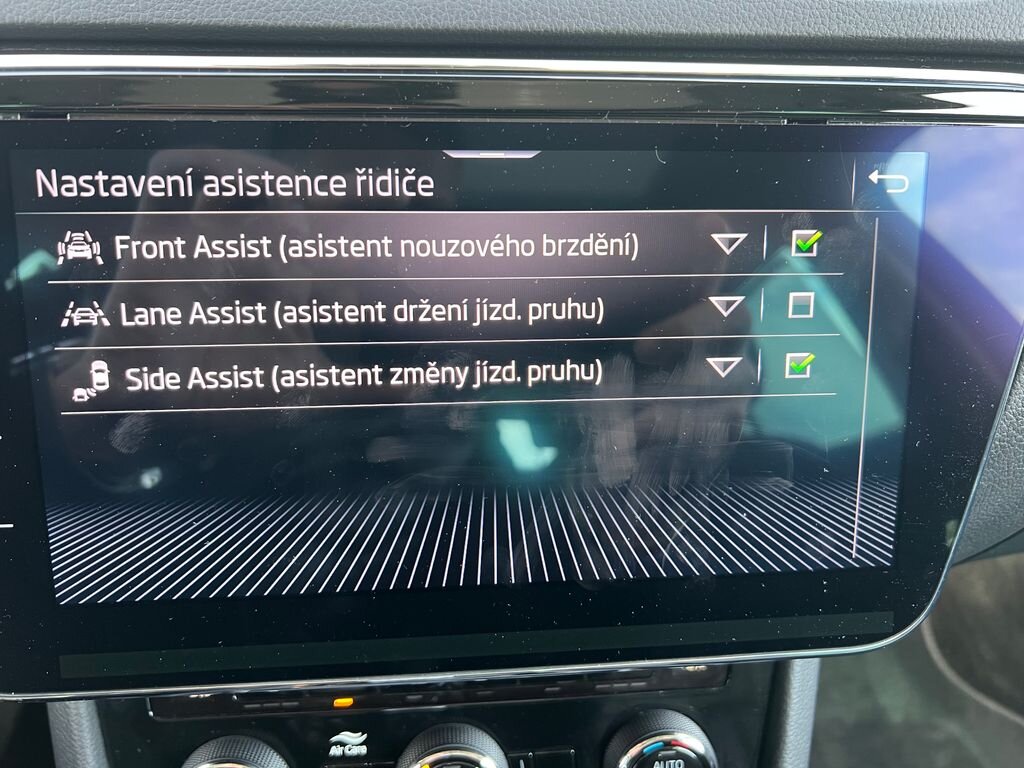 Škoda Superb Kombi 2,0 l 110 kw