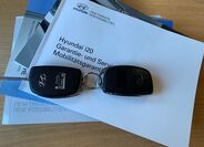 Hyundai i20 26