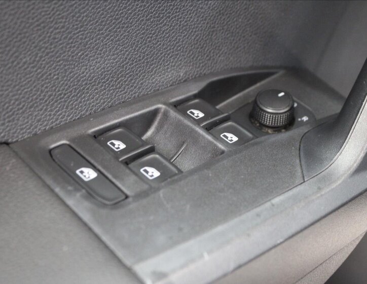 Seat Arona Hatchback 999,0 70 kw