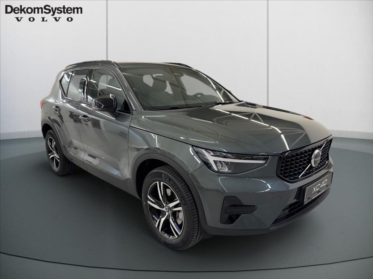 Volvo XC40 SUV 2,0 l 120 kw