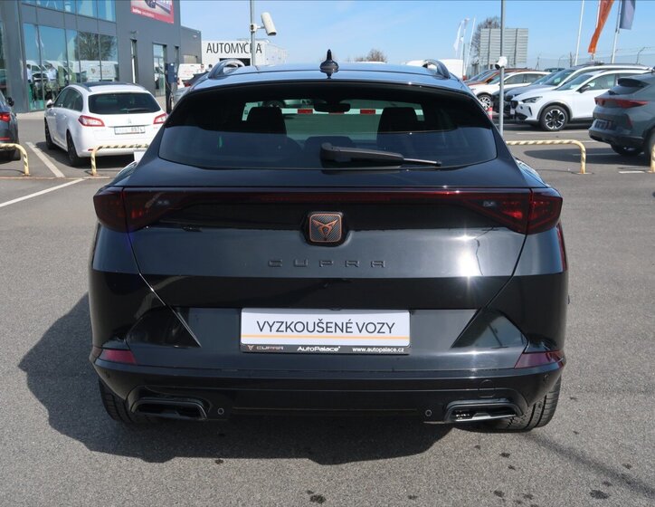 Cupra Formentor SUV / Terénní 1,5 l 110 kw