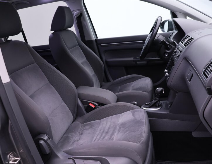 Volkswagen Touran MPV 2,0 l 125 kw