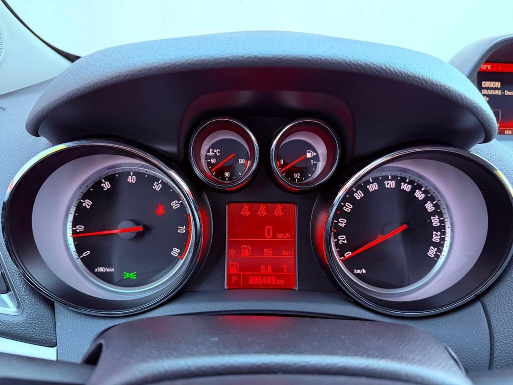 Opel Mokka SUV / Terénní 1,4 l 103 kw