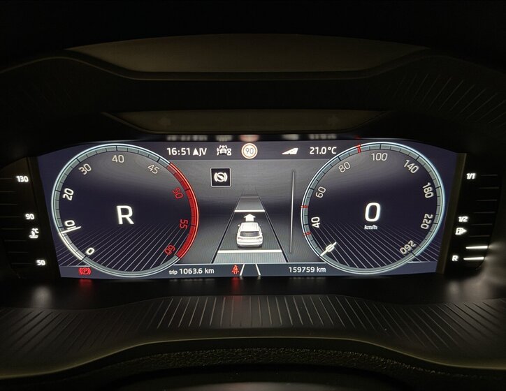 Škoda Karoq SUV 2,0 l 110 kw