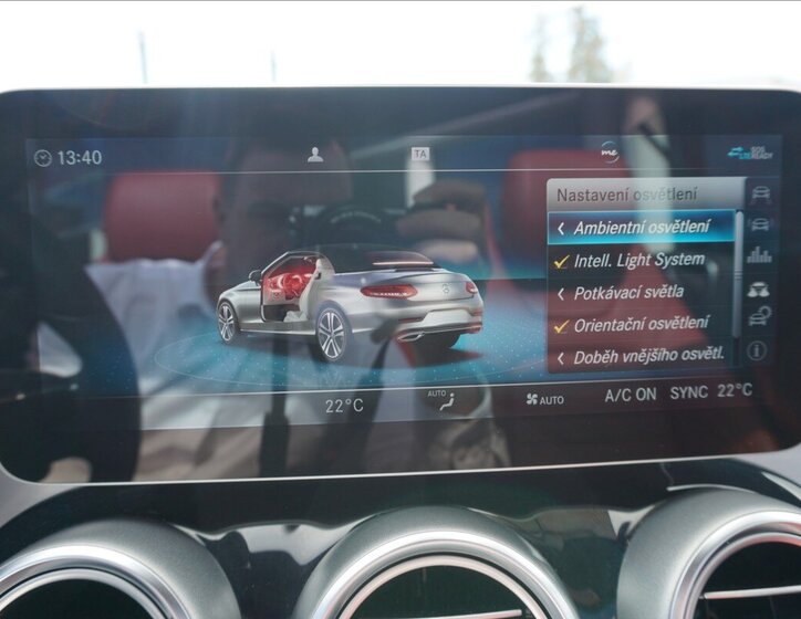 Mercedes-Benz Třídy C Kabriolet 2,0 l 190 kw