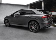 Audi Q8 SUV / Terénní 3,0 l 210 kw