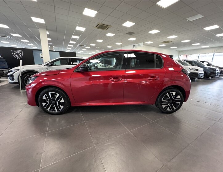 Peugeot 208 Hatchback 1,2 l 74 kw