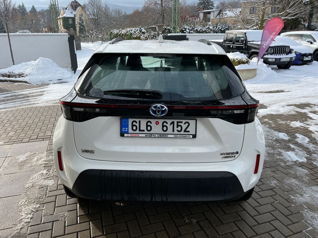 Toyota Yaris Cross SUV 1,5 l 68 kw