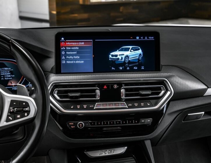 BMW X3 SUV 2,0 l 140 kw