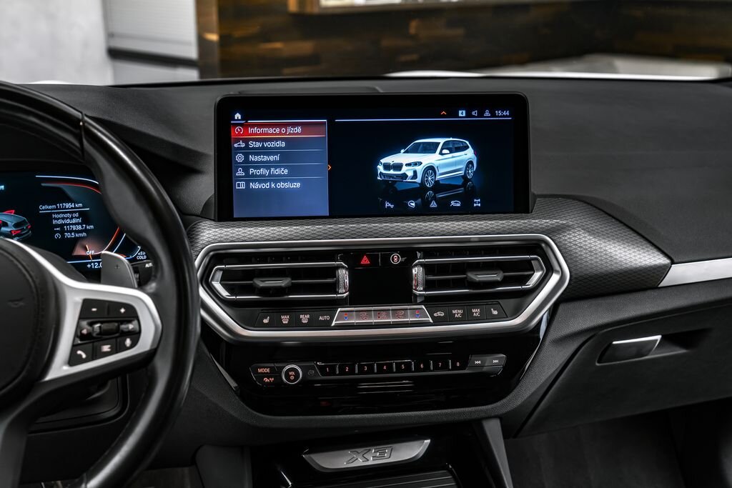 BMW X3 SUV 2,0 l 140 kw