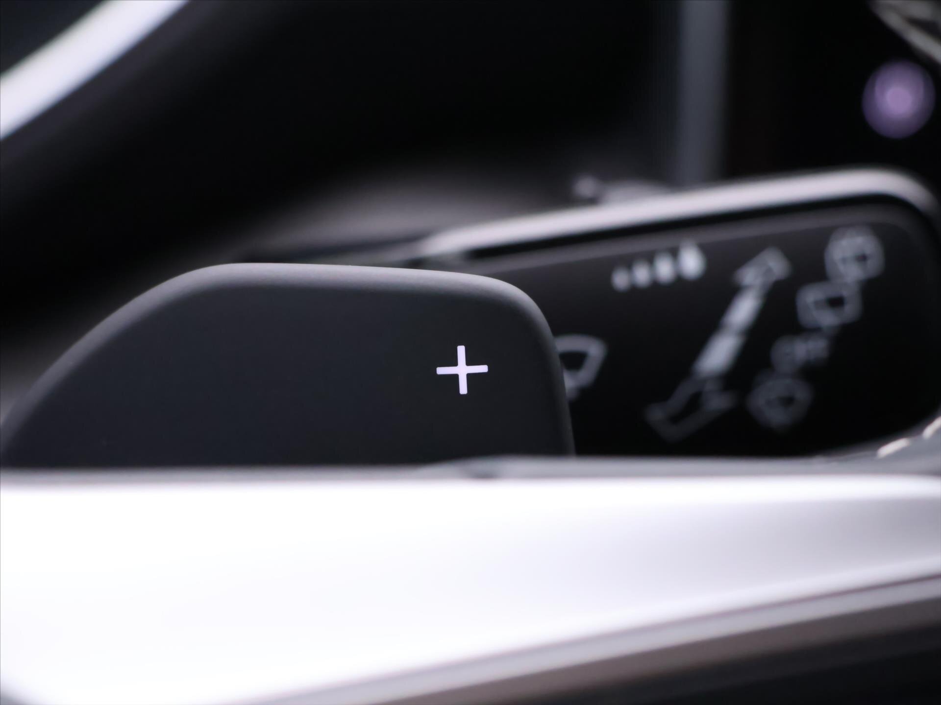 Seat Tarraco SUV / Terénní 2,0 l 140 kw